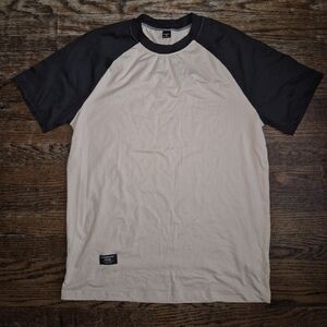 Shein Cream/Black Mens T-Shirt